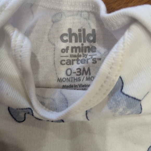 6/$22. 🐶 2pc bulldog onesie and pants. Matching set. Child of mine - Picture 5 of 6